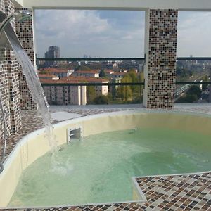 B&B - Camera Doppia Con Bagno Privato In Stupendo Attico Con Vista Mozzafiato